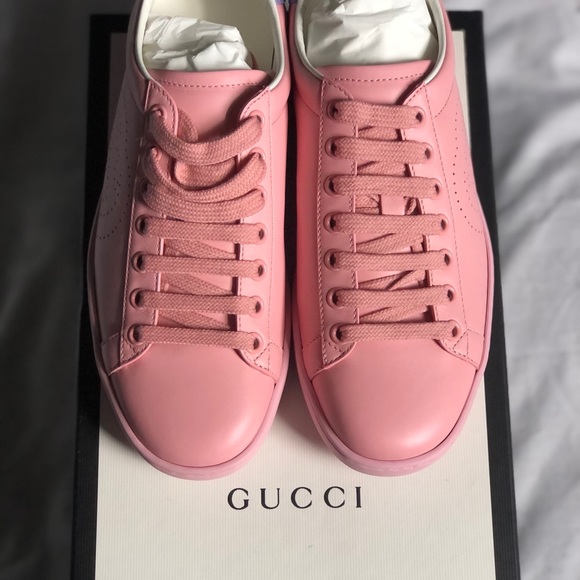 GUCCI
Pink Interlocking G New Ace Sneakers - Picture 9 of 9